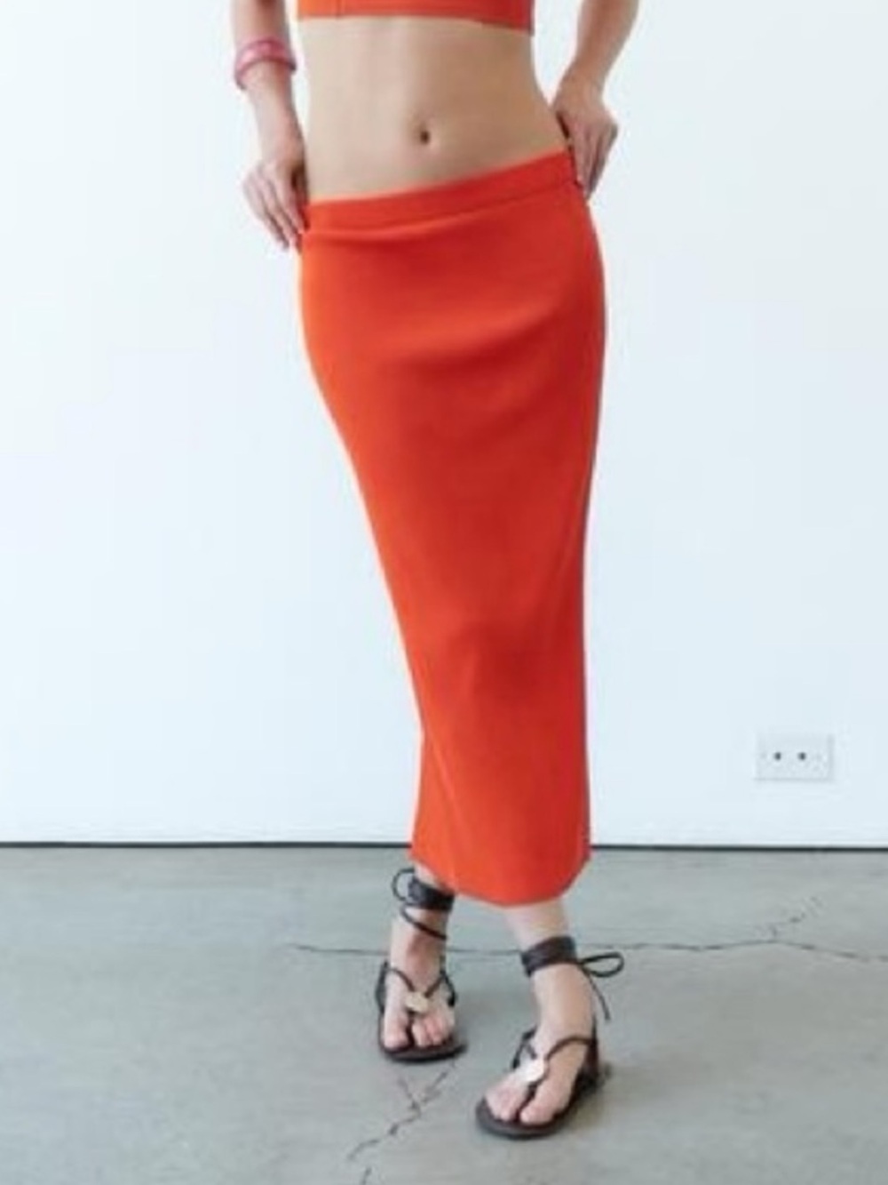 Zara Women's Orange Midi Pencil Skirt